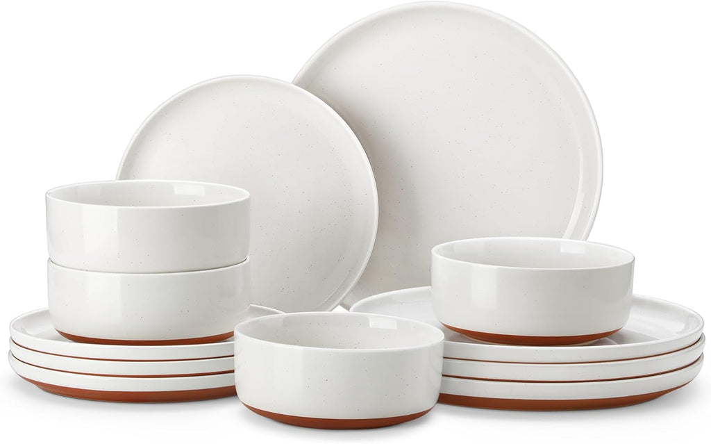 White 12-Piece Stoneware Dinnerware Set for 4