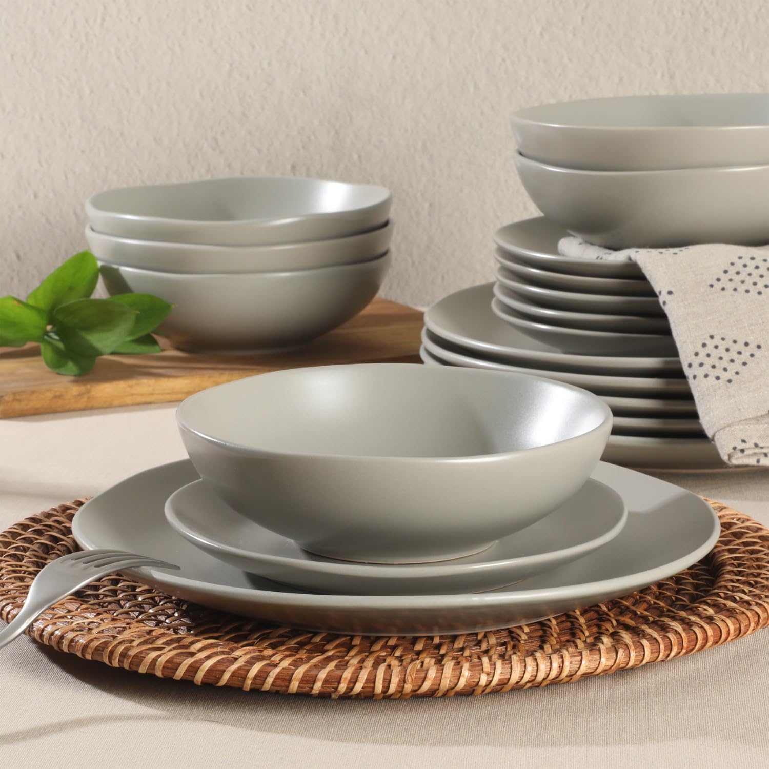 Matte Grey Organic Shape 18-Piece Stoneware Dinnerware